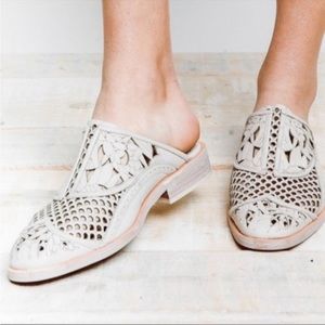 Free people paramount mules! Brand new without box. Just tried on.